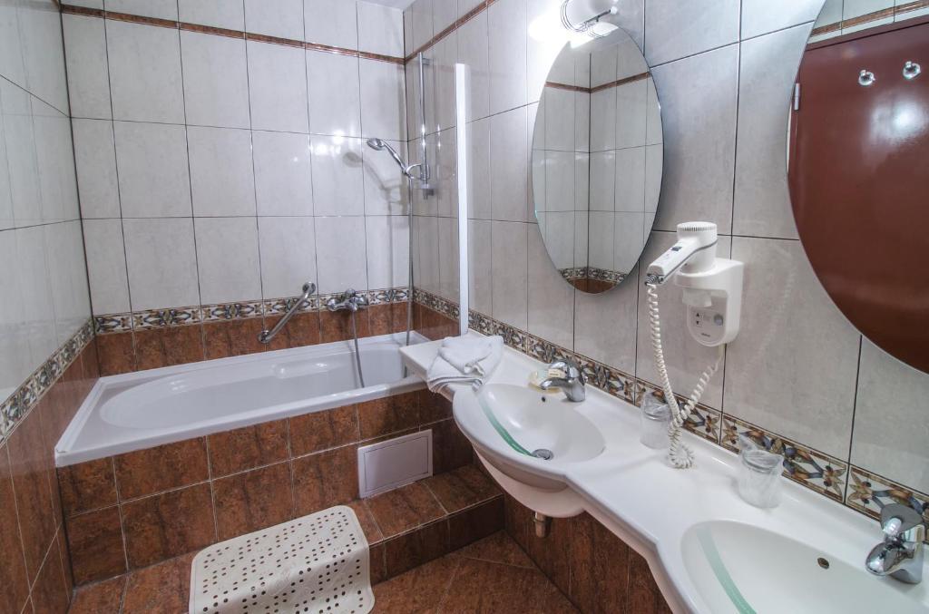 Hotel Marami Синая Номер фото