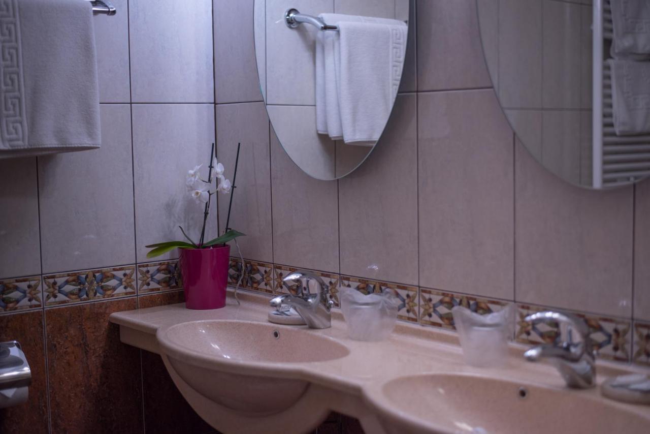 Hotel Marami Синая Экстерьер фото